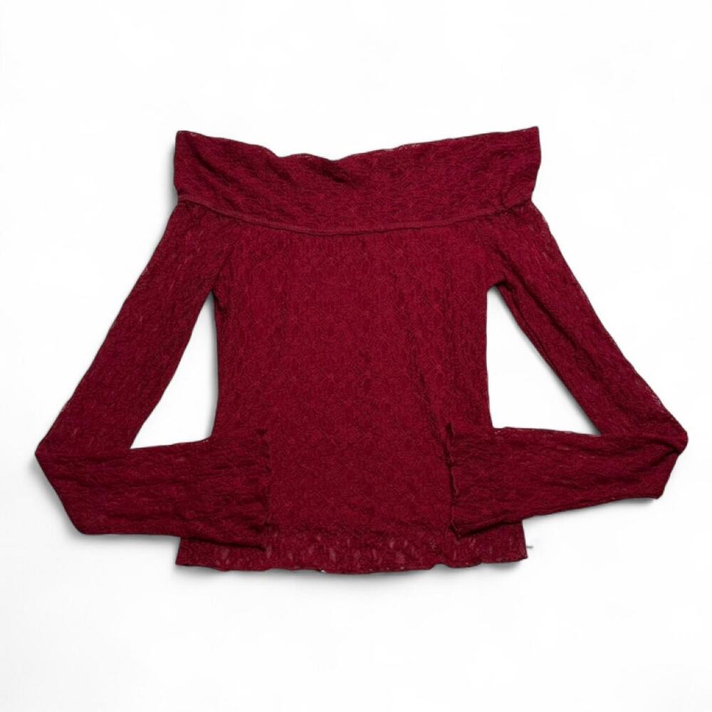 American Threads Red Lace Fitted Off The Shoulder Going out top women’s Medium